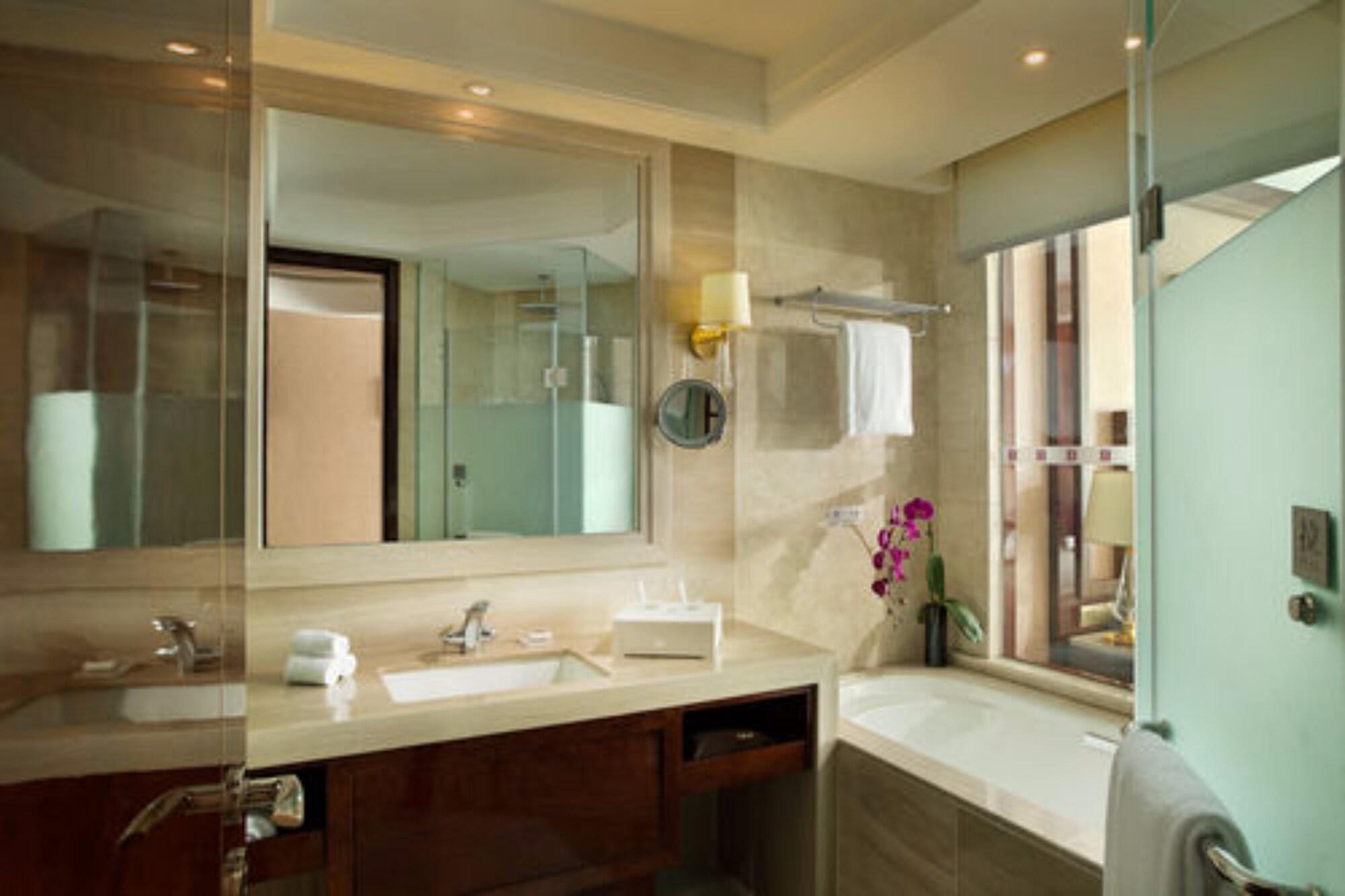 Embassador International Hotel Σιάν Εξωτερικό φωτογραφία
